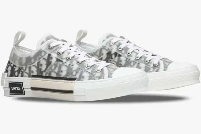 Dior B23 low-top sneakers in white and grey oblique canvas, side profile view. - SKU 3SN249YJP_H069