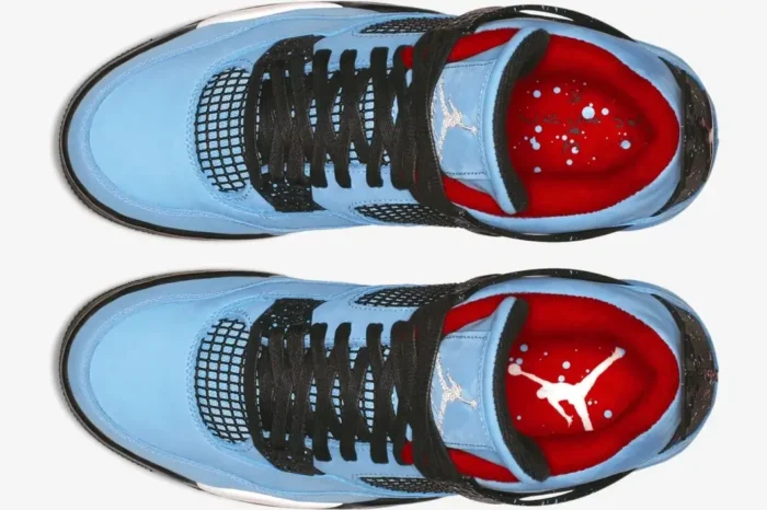 Top-down view of light blue Air Jordan 4 Retro x Travis Scott Cactus Jack sneakers with black laces. - SKU 308497-406