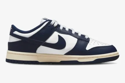 Nike Dunk Low Vintage Navy