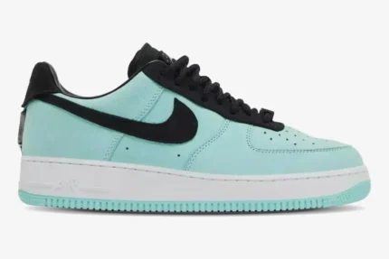 Nike Air Force 1 x Tiffany & Co. Friends and Family