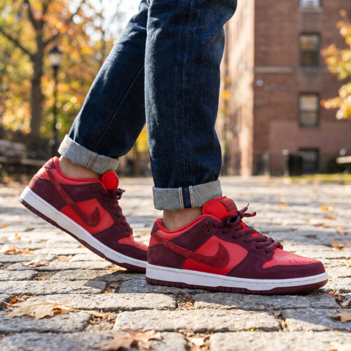 Nike SB Dunk Low 'Cherry' Fruit Pack [Lifestyle AI]