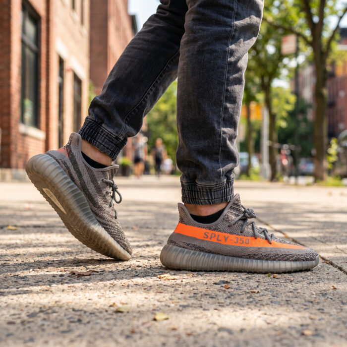 Adidas Yeezy 350 V2 Beluga OG [Lifestyle AI]