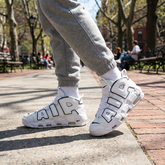 Nike Air More Uptempo'96 Photon Dust [Lifestyle AI]