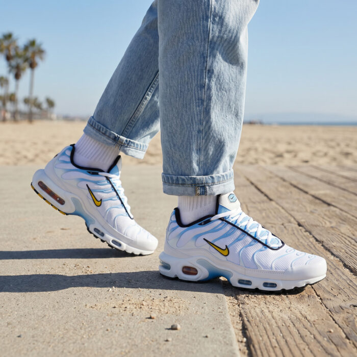 Nike Air Max Plus White University Blue [Lifestyle AI]