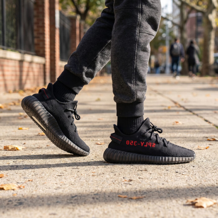 Adidas Yeezy Boost 350 V2 Black Red [Lifestyle AI]