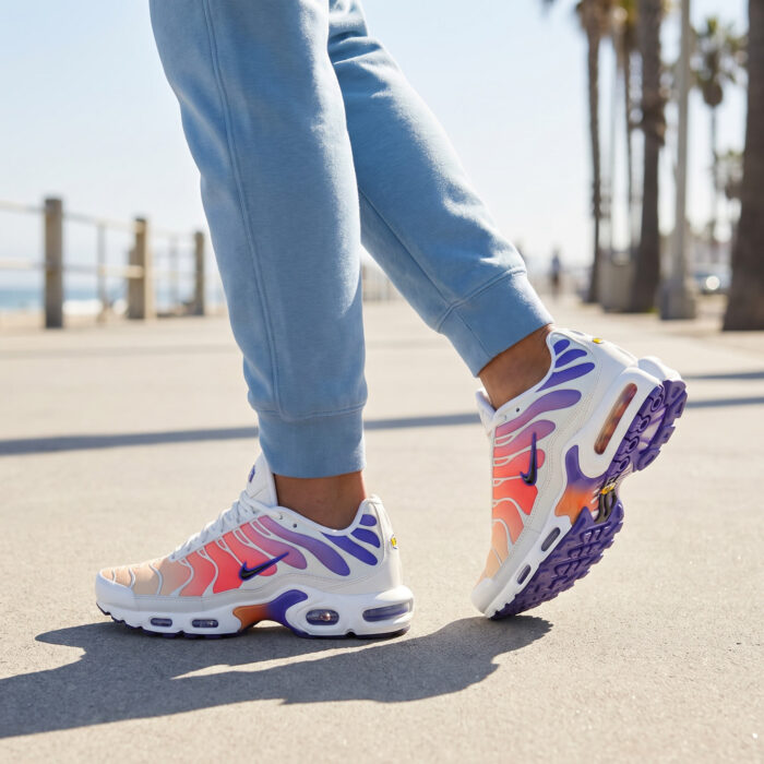 Nike Air Max Plus Persian Violet / Light Wild Mango [Lifestyle AI]