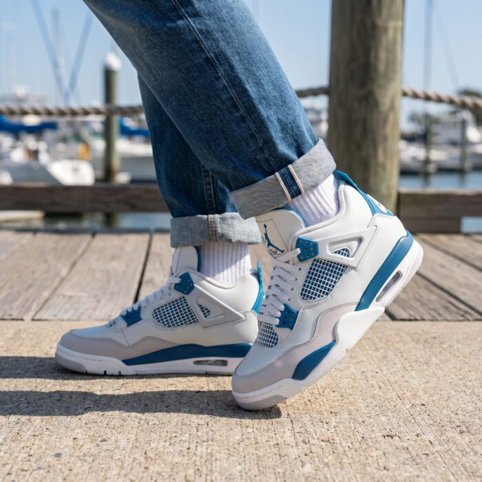 Air Jordan 4 Retro Industrial Blue [Lifestyle AI]