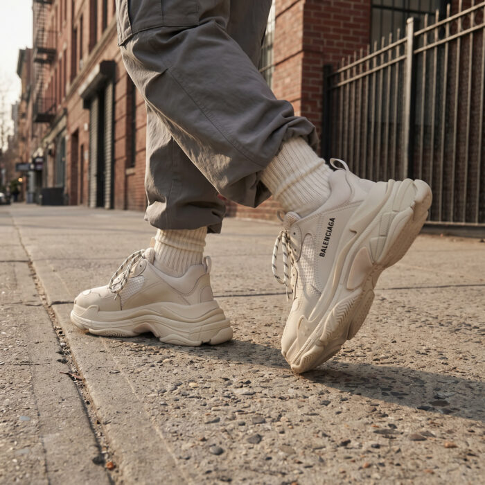 Balenciaga Triple S Beige Chunky Sneaker [Lifestyle AI]