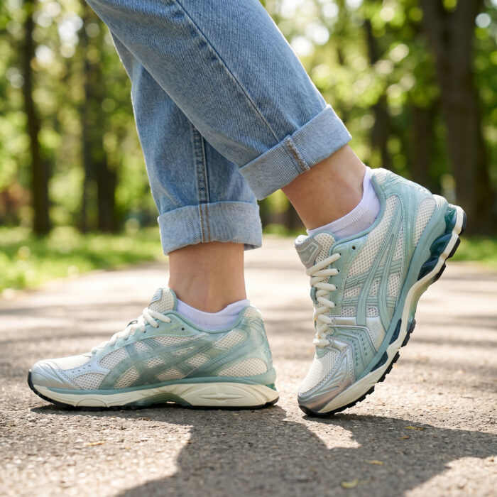 ASICS Gel Kayano 12.1 x Kith 'Cream Sage' Limited Edition [Lifestyle AI]