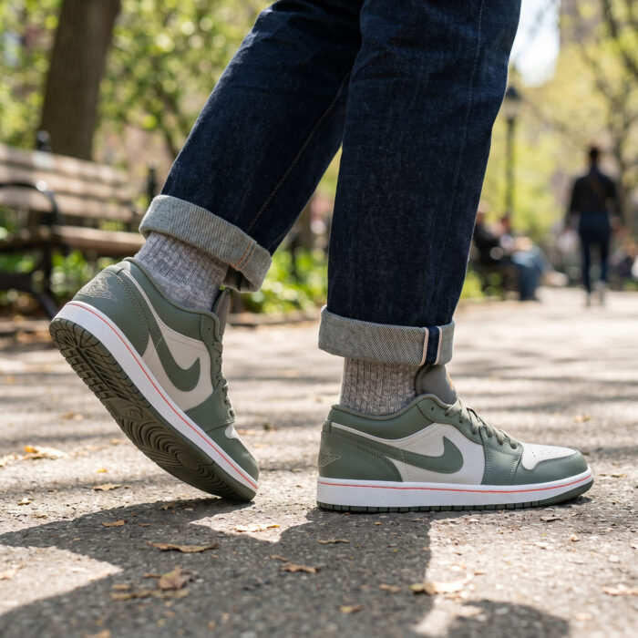 Women's Air Jordan 1 Low Military Green [Lifestyle AI]