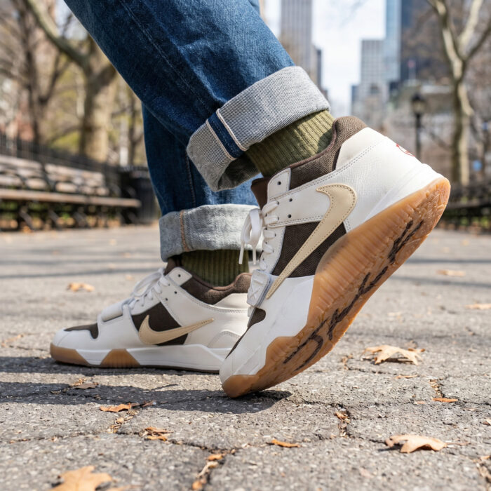 Air Jordan Jumpman Jack TR x Travis Scott Sail [Lifestyle AI]