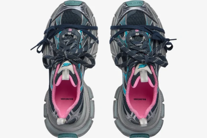 Balenciaga 3XL Sneaker Grey Blue Pink Distressed Edition - Image 5