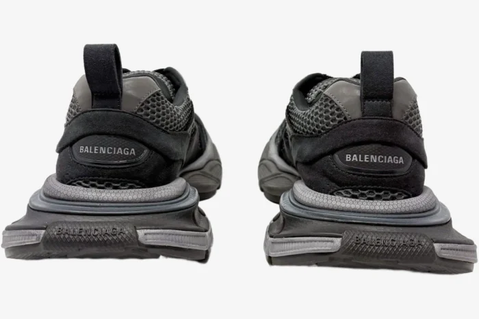 Balenciaga 3XL Sneaker Worn-Out Dark Grey - Image 2
