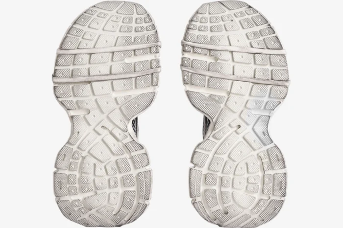 Balenciaga 3XL White / Black Distressed Edition - Image 6