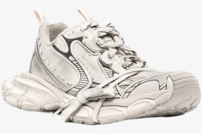 Balenciaga 3XL White / Black Distressed Edition - Image 7