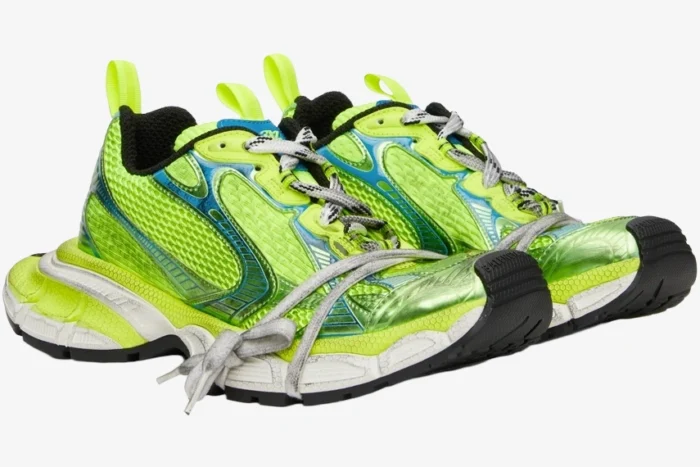 Balenciaga 3XL Sneakers Green Distressed Finish - Image 2