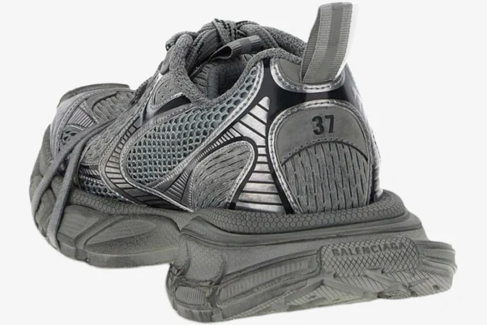 Balenciaga 3XL Sneakers Dark Grey Distressed Edition - Image 4
