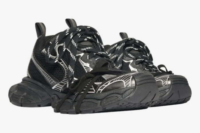 Balenciaga 3XL Black Distressed Mesh Sneaker - Image 2
