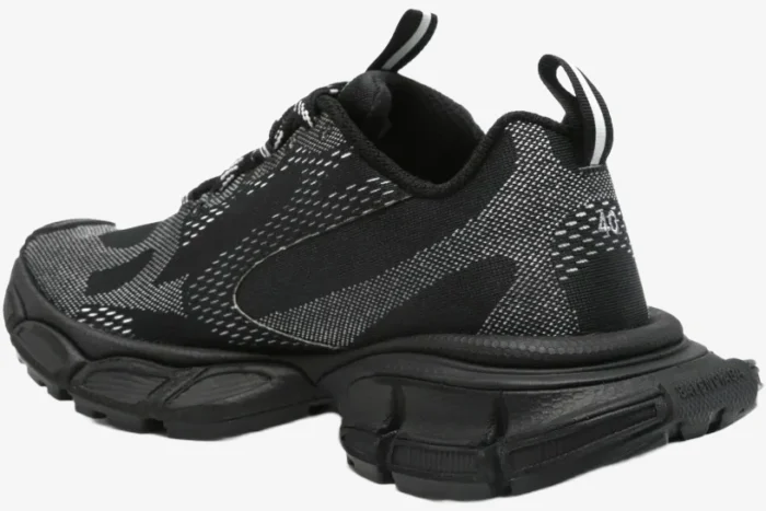 Balenciaga 3XL x Under Armour Knit Black/White - Image 7