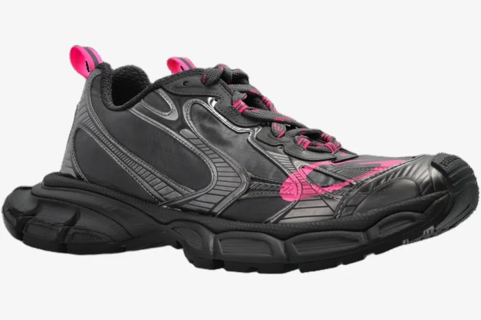 Balenciaga 3XL Dark Grey / Pink Distressed Trainer - Image 4