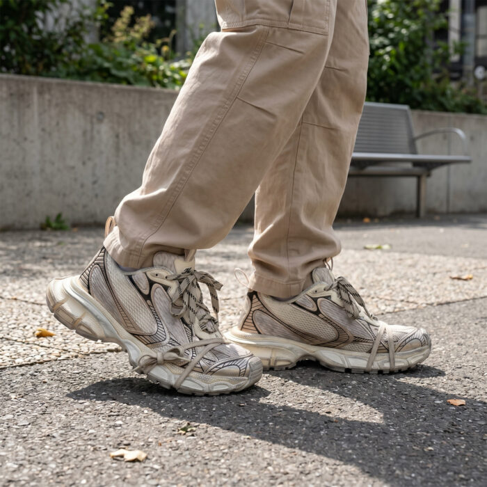 Balenciaga 3XL Sneaker Beige / White Distressed [Lifestyle AI]