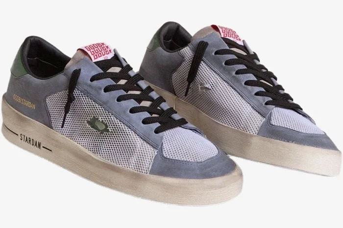 Golden Goose Stardan sneakers in powder blue suede and mesh, three-quarter side view. - SKU GMF00479.F007369.82953