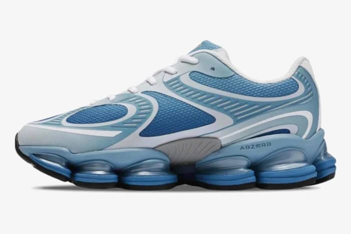Side profile of New Balance 2000 Still Water Blue Agate sneakers featuring a chunky blue ABZORB midsole. - SKU U2000PBB