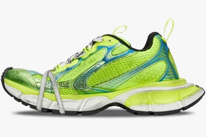 Balenciaga 3XL Sneakers Green Distressed Finish - Image 3