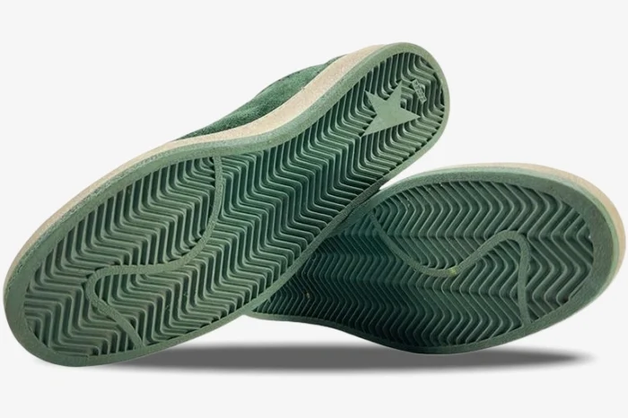 Golden Goose Ball Star Green Suede with White Leather Star - Image 6