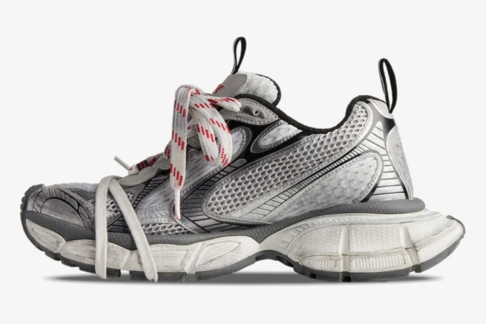 Balenciaga 3XL Sneaker Grey White Red Distressed - Image 4