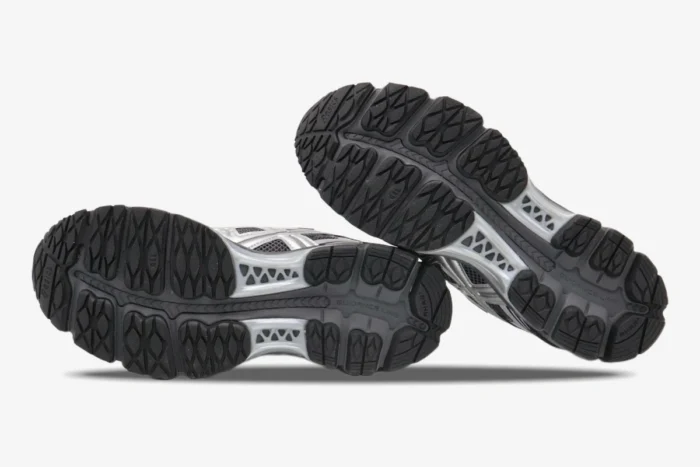 Kith x ASICS Gel Kayano 12.1 Tornado Pure Silver - Image 4