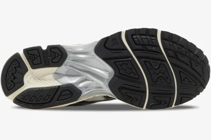 ASICS Gel Kayano 14 x JJJJound 'Silver Black' Limited Edition - Image 3
