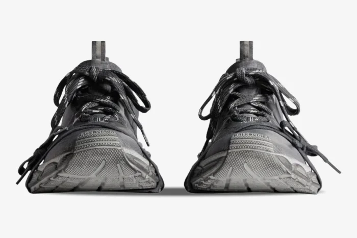 Balenciaga 3XL Low Distressed Gray Chunky Sneakers - Image 2