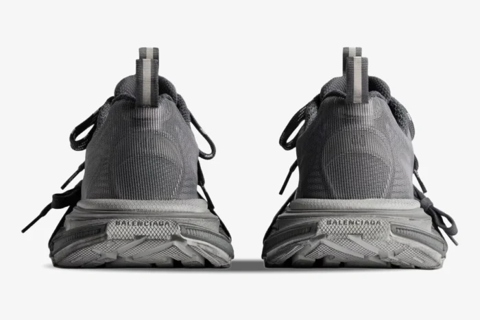 Balenciaga 3XL Low Distressed Gray Chunky Sneakers - Image 5