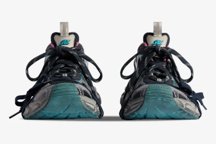 Balenciaga 3XL Sneaker Grey Blue Pink Distressed Edition - Image 3