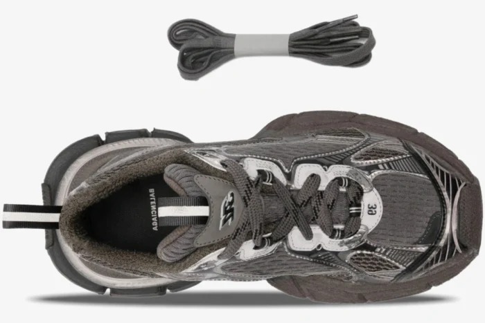 Balenciaga 3XL Sneaker Worn-Out Brown - Image 6