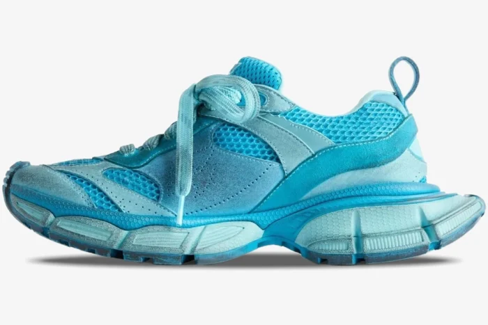Balenciaga 3XL Sneaker Worn-Out Blue - Image 3